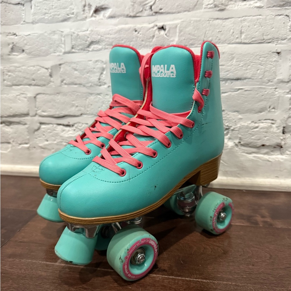 Impala Aqua Roller Skates with Pink Laces